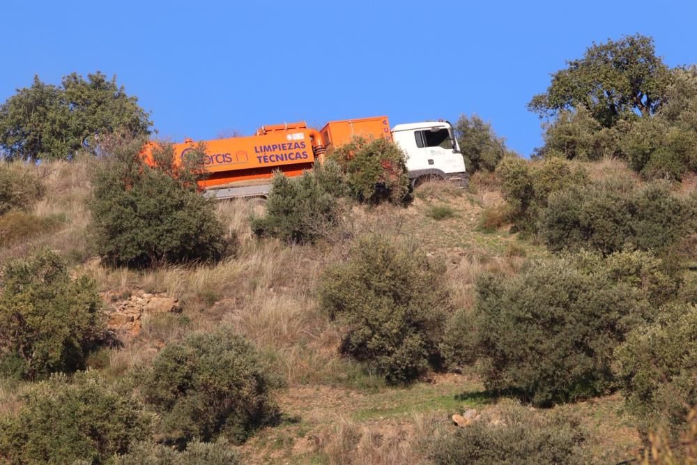 Continúan las labores de rescate este lunes en Totalán