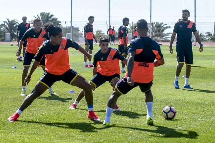 ENTRENAMIENTO UD LAS PALMAS 030517