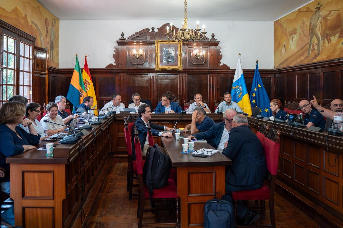 Un momento de la reunión del comité científico del Pevolca celebrada este martes 30 de junio de 2026 en La Palma.