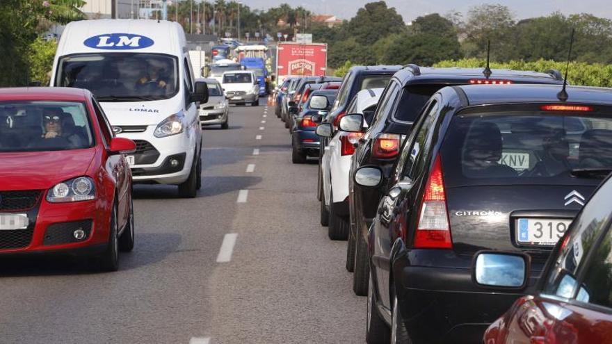 El 72% de los españoles llega tarde por el tráfico inesperado