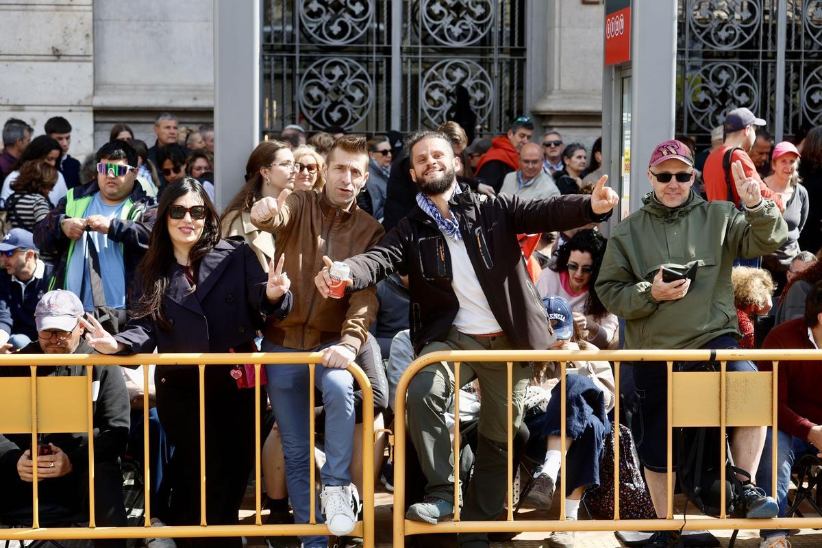 Búscate en la mascletà de hoy, 19 de marzo
