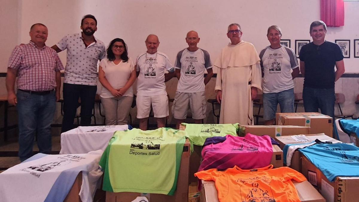 La Ofrenda Atlética a la Patrona entrega 600 kilos de alimentos.