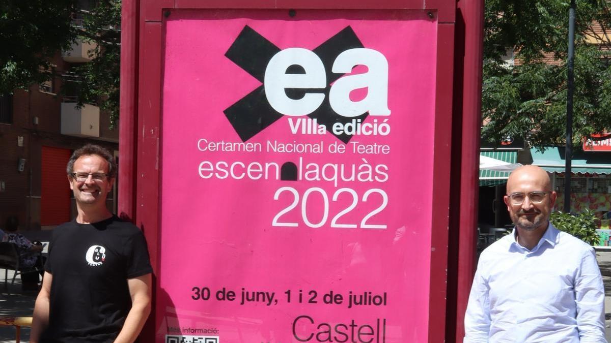 Daniel García, junto con el alcalde de Alaquàs en el cartel de presentación de &quot;Escenalaquàs&quot;.