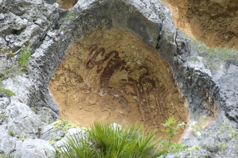 El yacimiento arqueológico de Castell de Castells alberga una de las expresiones más importantes del Neolítico en la Península Ibérica reconocida por la UNESCO.