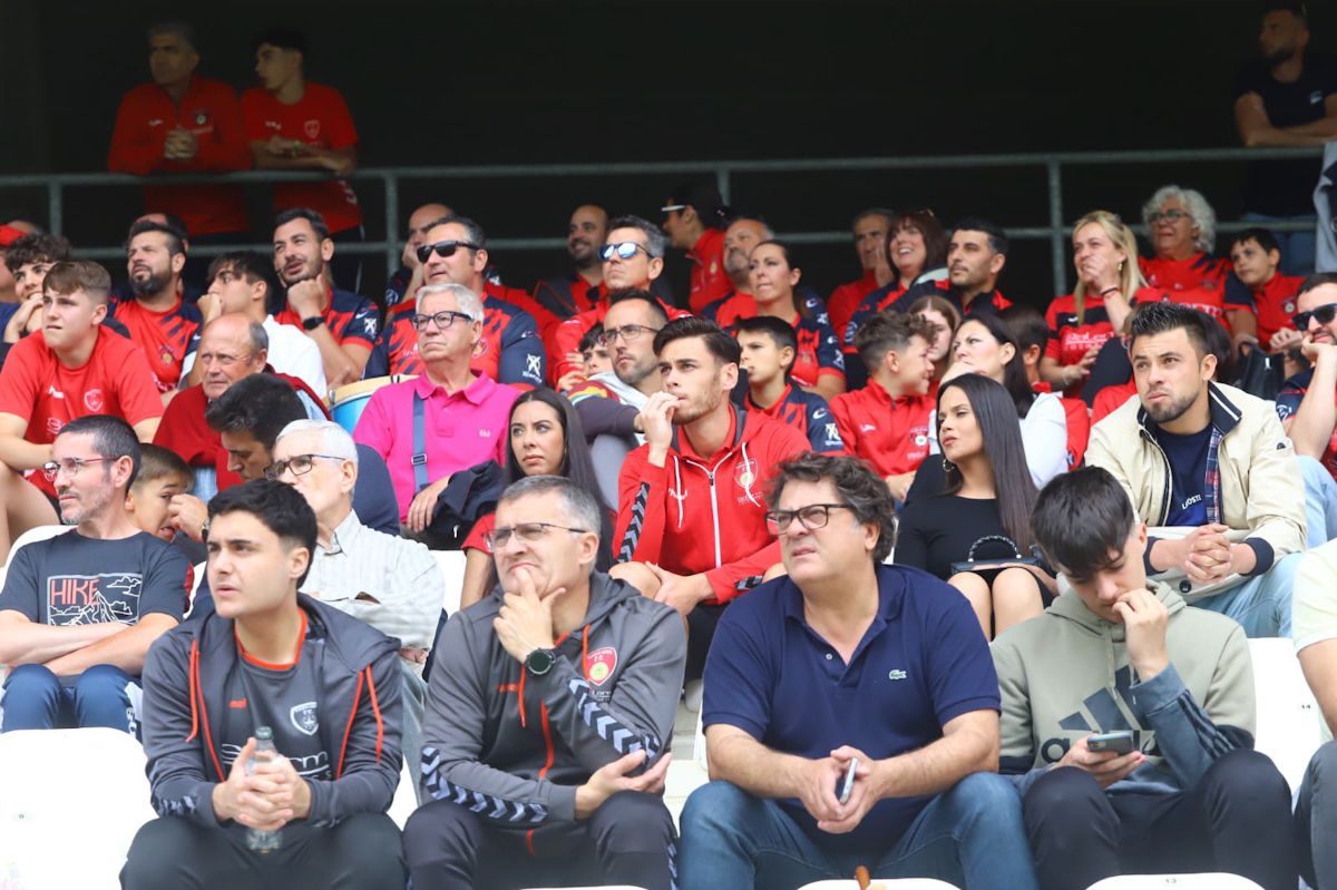 El Córdoba CF B en la final contra el Puente Genil, en imágenes