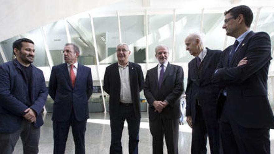 Vicent Marzà, Enrique Vidal, Joan Ribó, Esteban Morcillo, Santiago Grisolía y Francisco Mora, ayer.