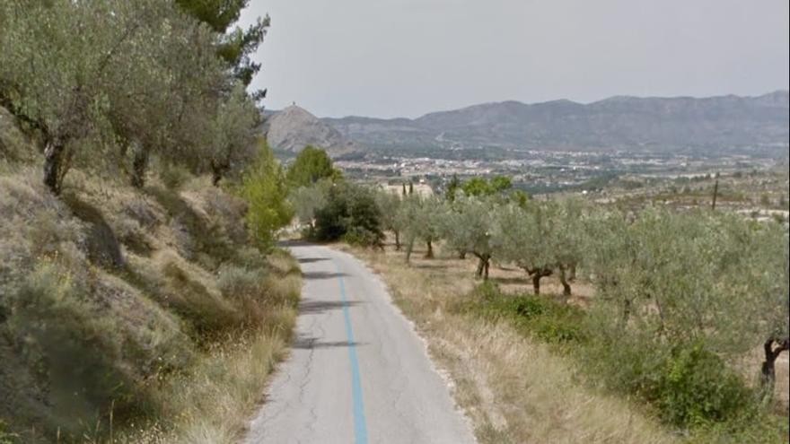 Imagen de la carretera de Poble Nou de Sant Rafael, en el término de Cocentaina.