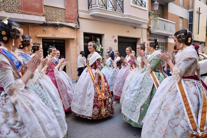 Puntilla y manteleta del segundo traje oficial de Carmen Prades y de la Corte Mayor.