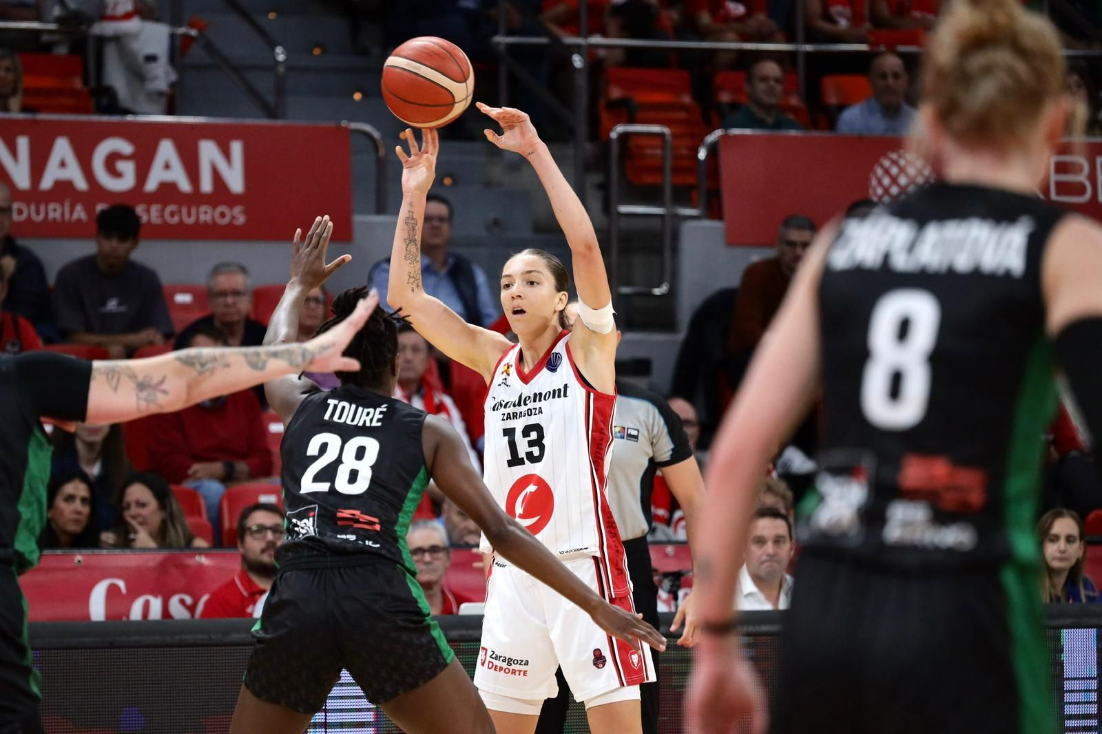 EN IMÁGENES | El Casademont Zaragoza-Zabiny Brno