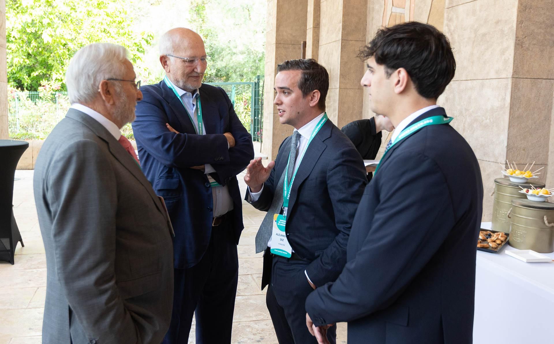 Los empresario cierran filas en defensa del turismo en las jornadas celebradas en Benidorm