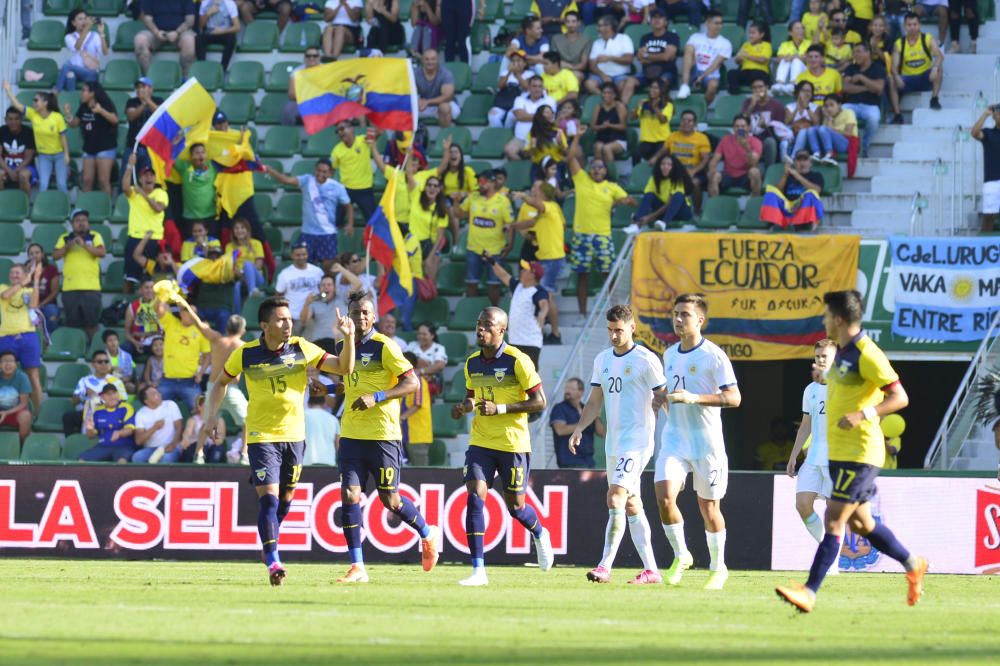 Argentina vence a Ecuador en el Martínez Valero