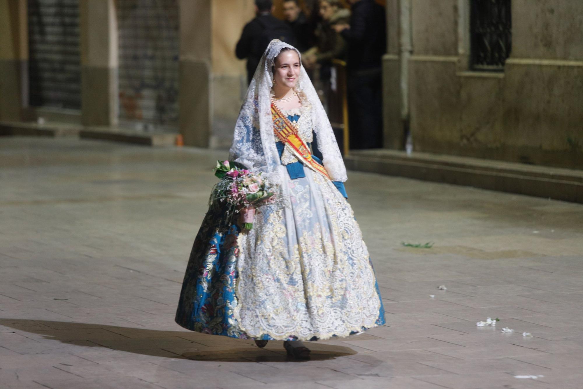 Búscate en el segundo día de la Ofrenda en la calle San Vicente entre las 23 y las 00 horas