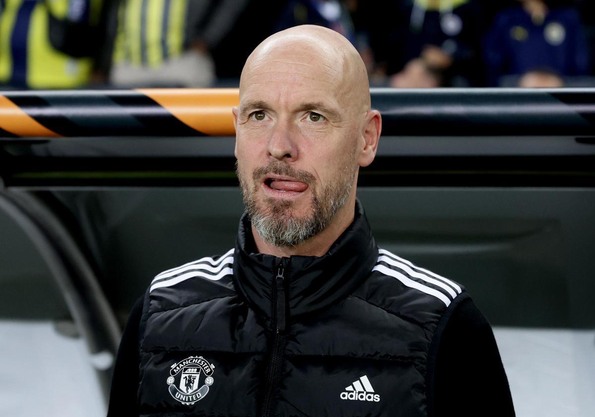 Erik ten Hag leaves Manchester United