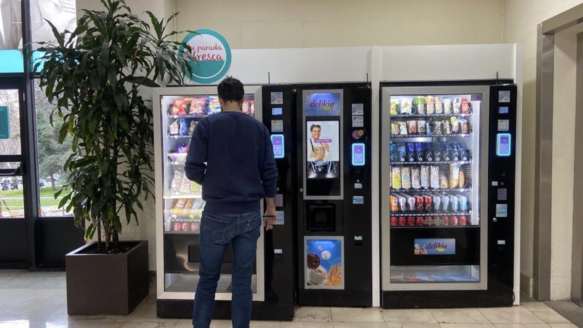 Máquinas de 'vending' instaladas en un hospital de Madrid.