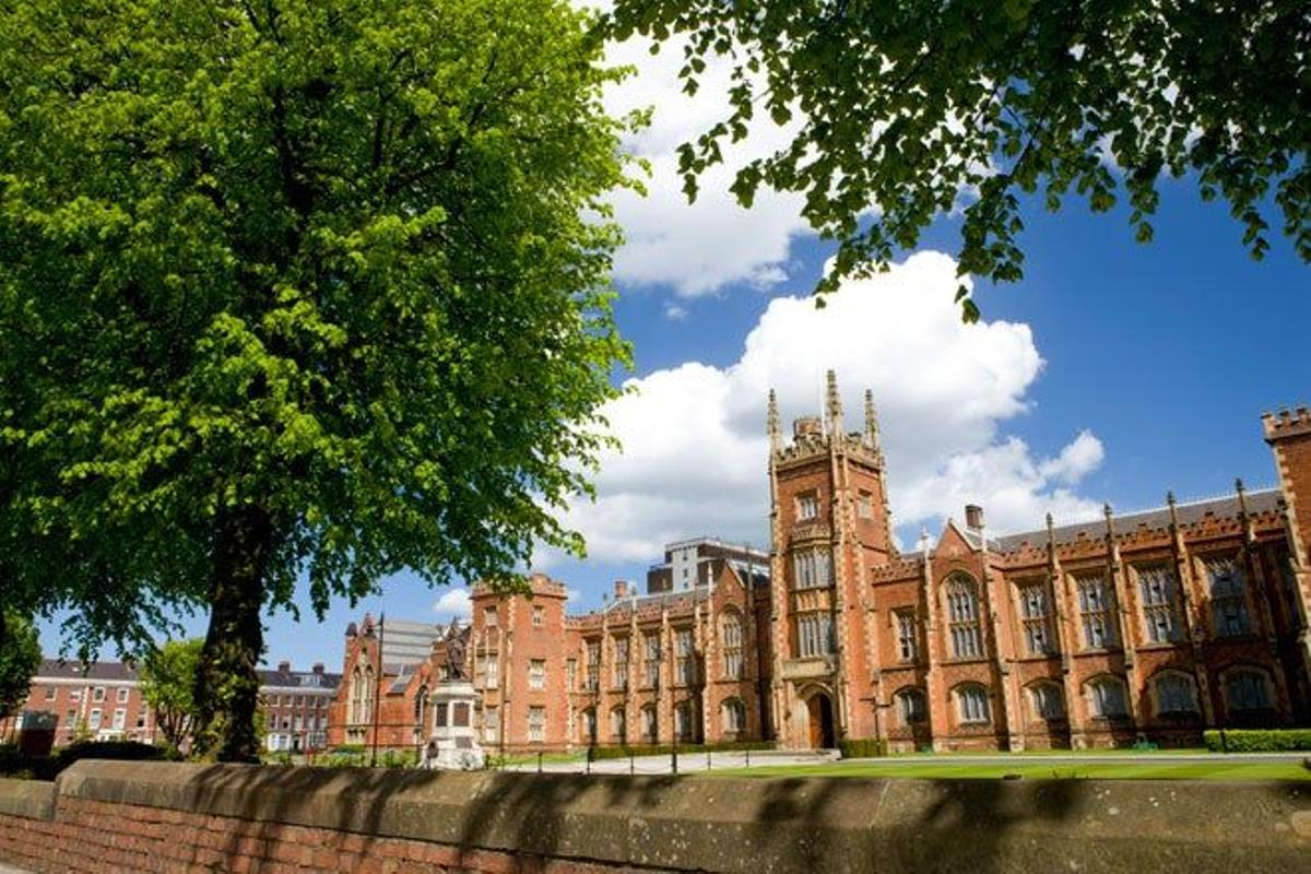 Universidad Queen's de Belfast
