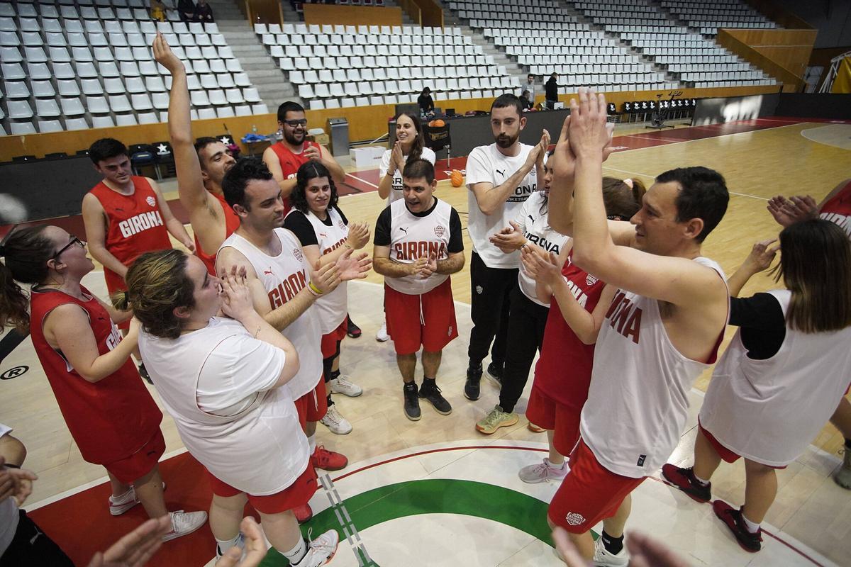 Les imatges de l'entrenament de l'equip del Bàsquet Girona que prepara la Copa Campeones
