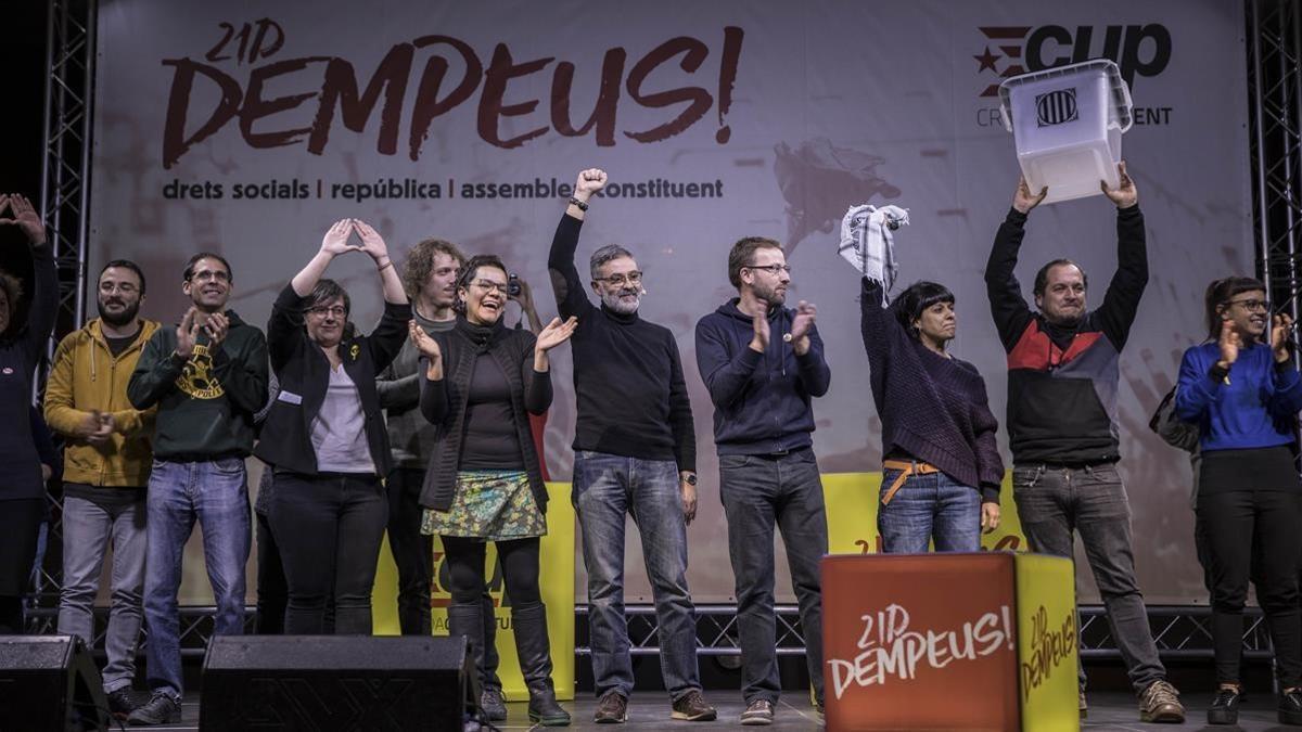 Acto central de campaña de la CUP, este domingo en el pabellón Vall d'Hebron de Barcelona.