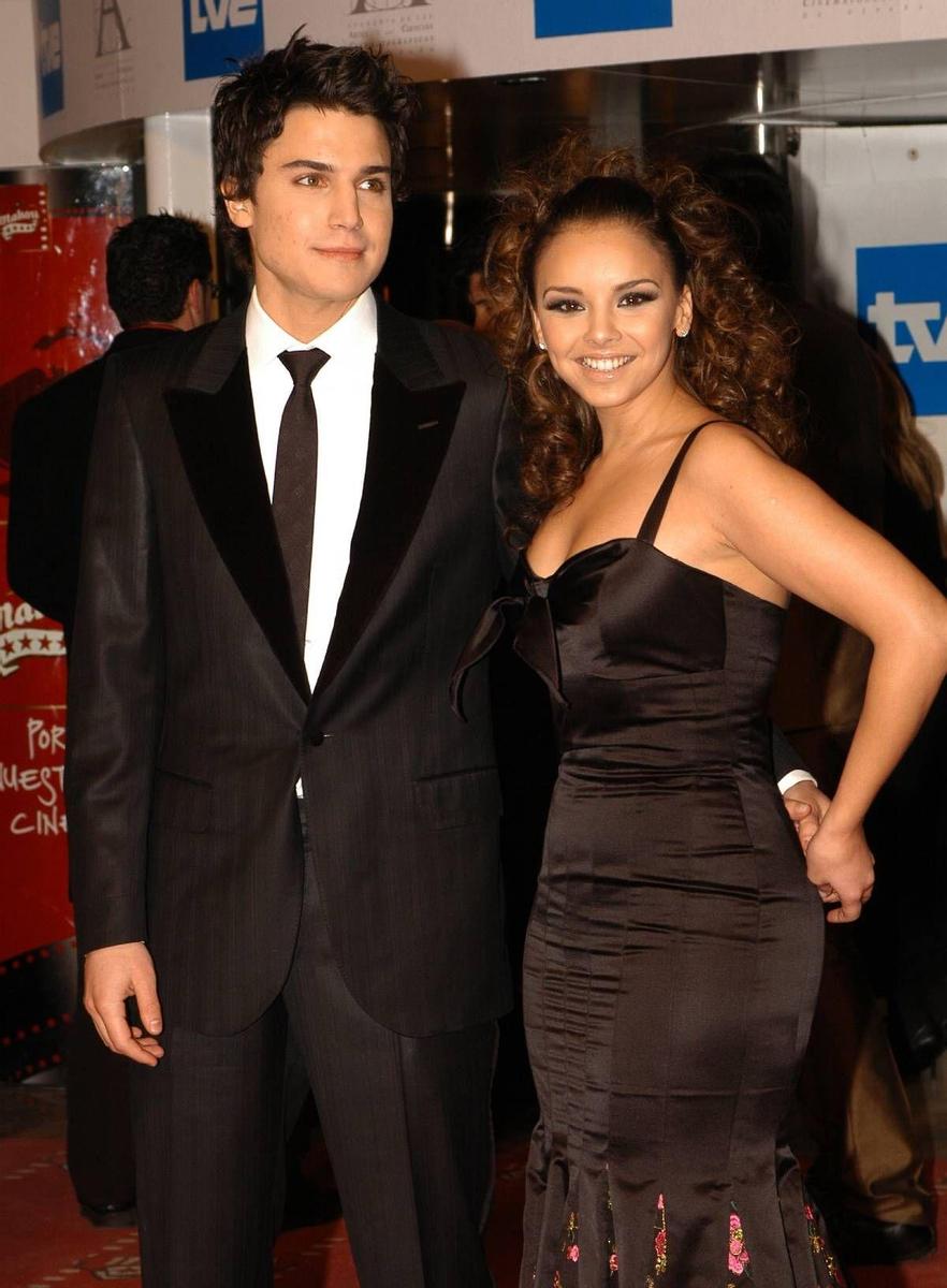 CHENOA DIVORCIO Chenoa se divorcia todos los amores fallidos de la