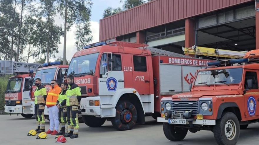 Los equipos de emergencias hacen sonar sus alarmas por el bombero fallecido en Vigo