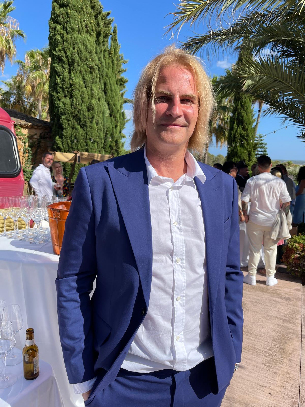 Die Ballermann-Hit-Produzenten Oliver deVille auf einem Event.