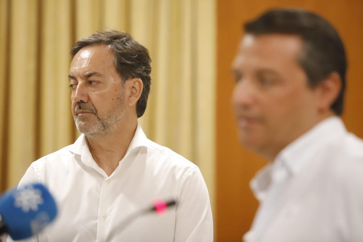 Antonio Fernández, durante el acto en el salón de plenos del Ayuntamiento.