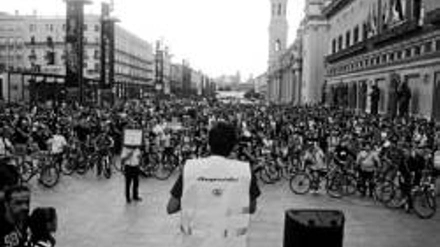 Los ciclistas reclaman más derechos y seguridad en la ciudad