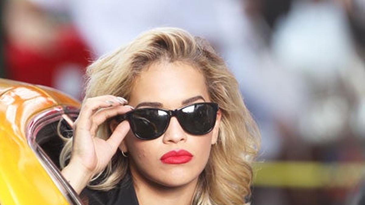 Rita Ora nueva imagen de DKNY
