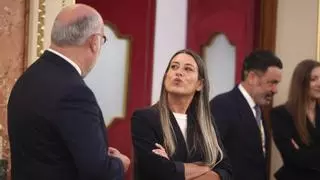 Nogueras evita el castellano en Madrid y le pide en inglés al Papa que hable en catalán en Barcelona
