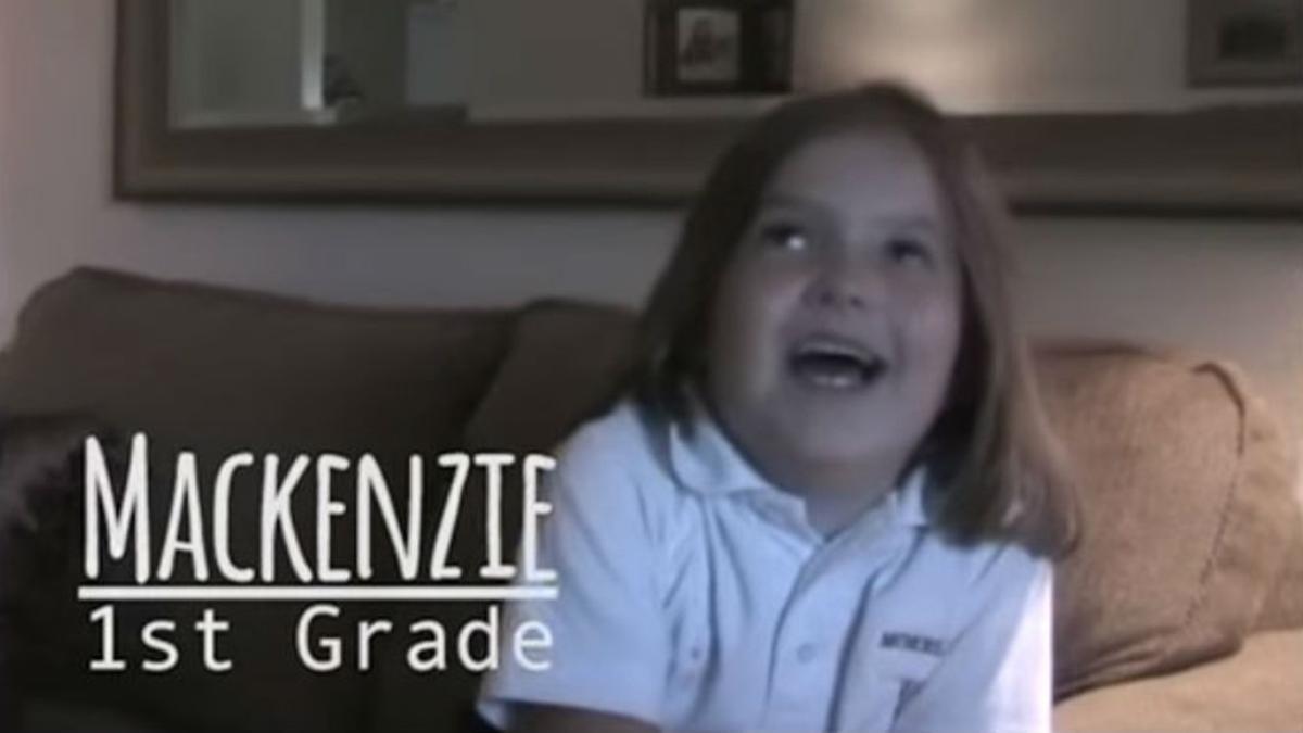 Mackenzie, con seis años, el primer día de colegio.