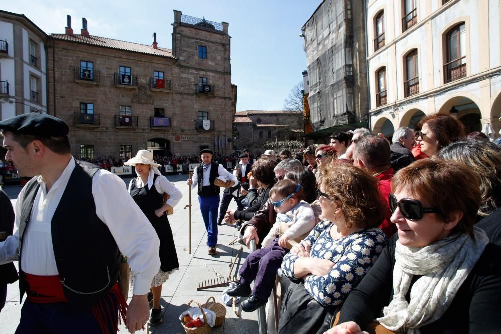 Pregón y desfile de las fiestas de El Bollo en Avilés