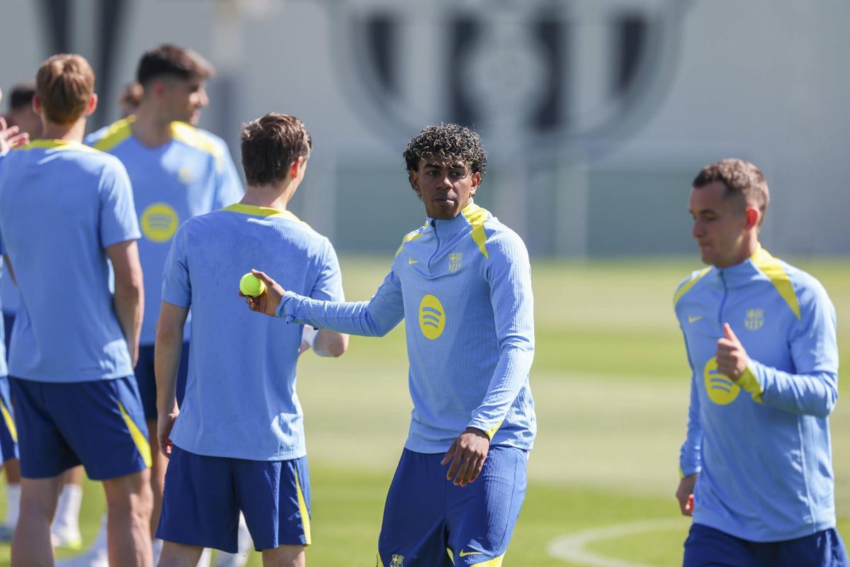 Lamine Yamal, en el entrenamiento.