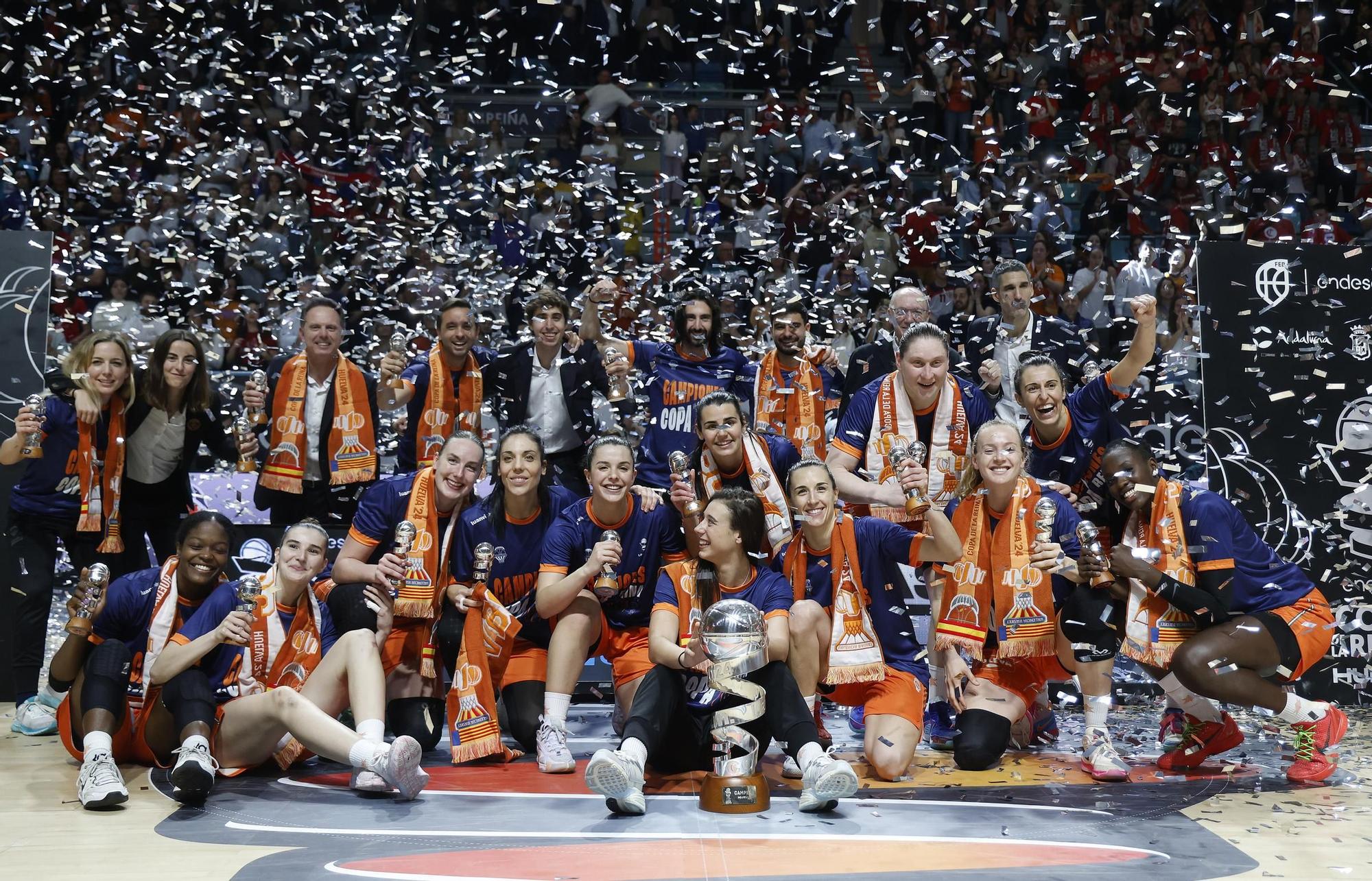 Así ha sido la fiesta de las campeonas