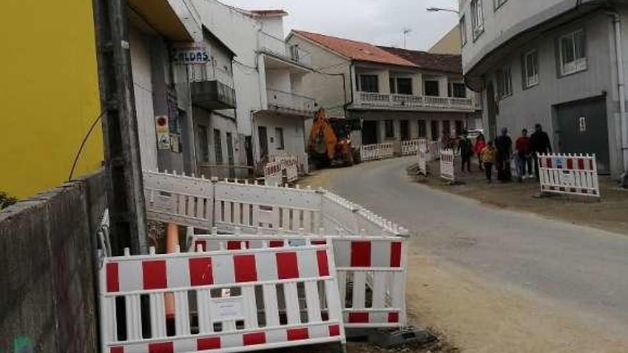 Estado de las obras de la rúa A Pedra, en Bueu. // Gonzalo Núñez