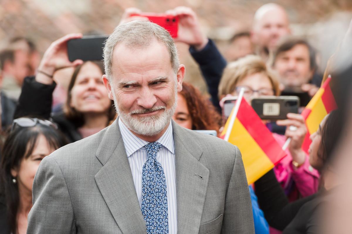 Los Reyes Felipe VI y Letizia asisten al acto solemne por la conmemoración del 1.200 aniversario del Fuero de Brañosera, a 3 de junio de 2025, en Fuero de Brañosera, Palencia, Castilla y León (España). El acto tiene como objetivo principal poner en valor el "papel fundamental" desempeñado por el municipalismo y su contribución en la configuración de la identidad colectiva y en la cohesión territorial, en la estructura institucional de España, en la igualdad de oportunidades y en la prestación de servicios. 03 JUNIO 2025 Miguel Ángel Portilla 03/06/2025. Miguel Ángel Portilla