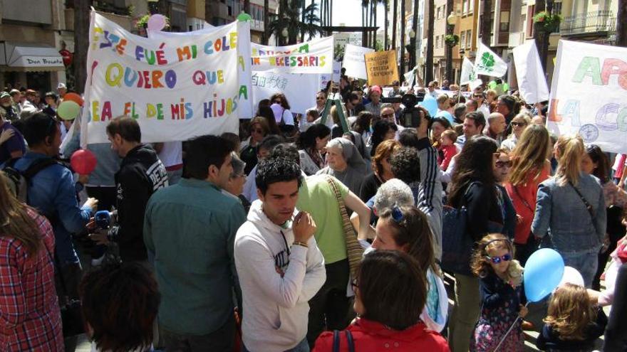 Rodríguez tilda la supresión del aula de infantil de «atropello a los católicos»
