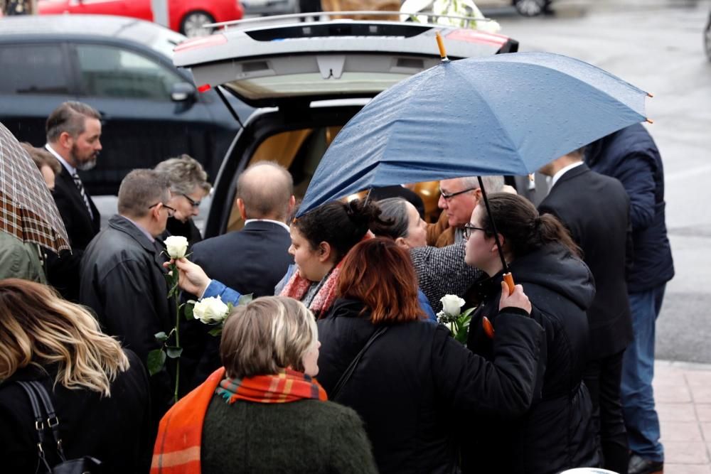 Funeral de Aurelia Díaz, una de las fallecidas en el incendio de El Berrón