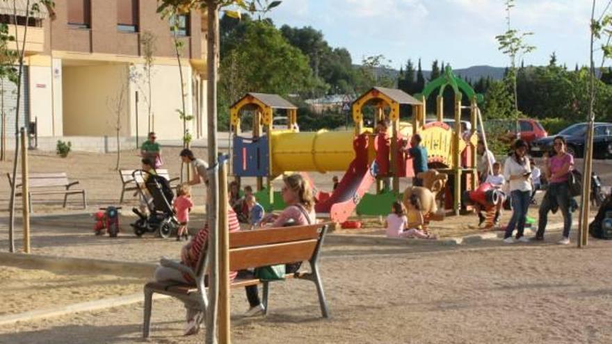 La diputación destina 357.000 euros  a la Vall para mejorar plazas y parques