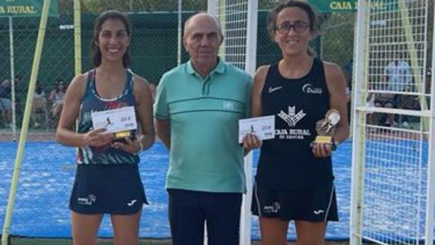 Mila de Mena y Marta Casas se imponen en el Torneo de Pádel del Náutico de Zamora