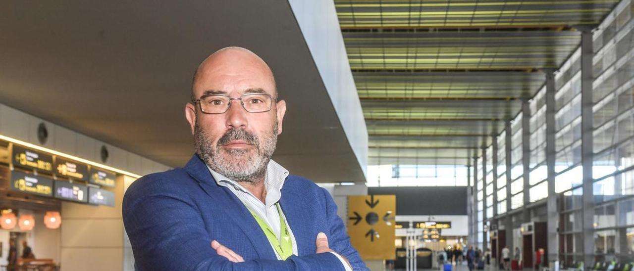 Mario Otero, nuevo director de Madrid-Barajas, ayer en el aeropuerto de Gran Canaria.