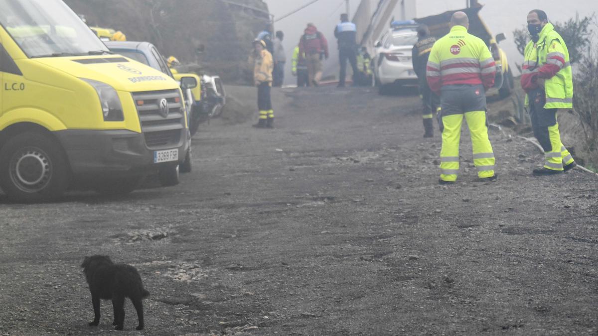 Rescate de los cuerpos de los fallecidos en el accidente de tráfico de Gran Canaria