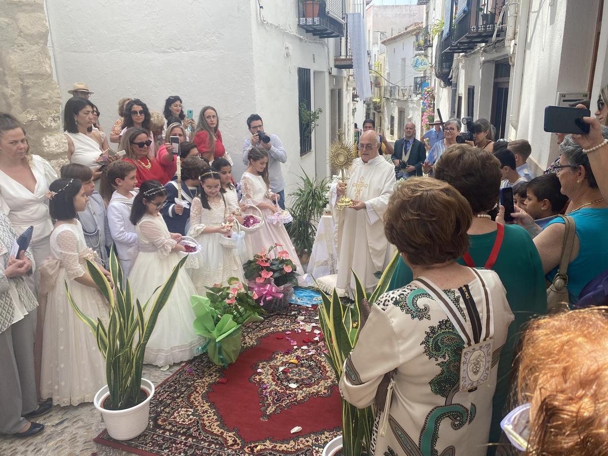 PEÑÍSCOLA: Contraste en las celebraciones del Corpus en la provincia de Castellón
