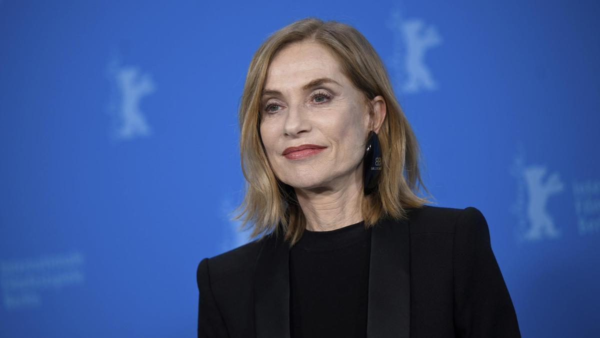 Isabelle Huppert será la primera mujer al frente de la Cinemateca francesa tras suceder a Costa-Gavras