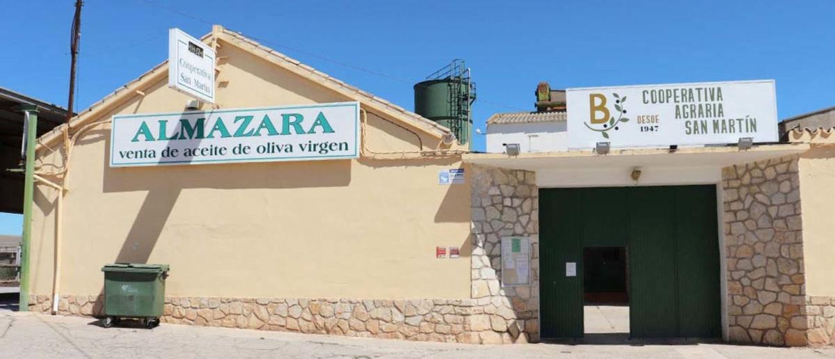 75 años en defensa del olivar y la tierra