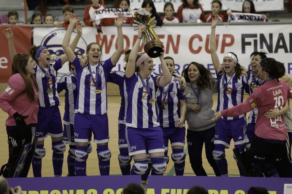 Final de la Copa de Europa de hockey en el Palacio de Deportes de La Guía.