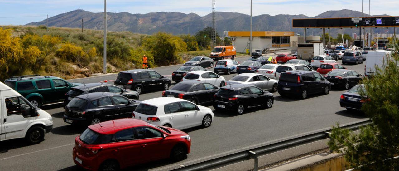 Los ayuntamientos dejarán de cobrar cerca de 2 millones de euros al liberalizarse la AP-7