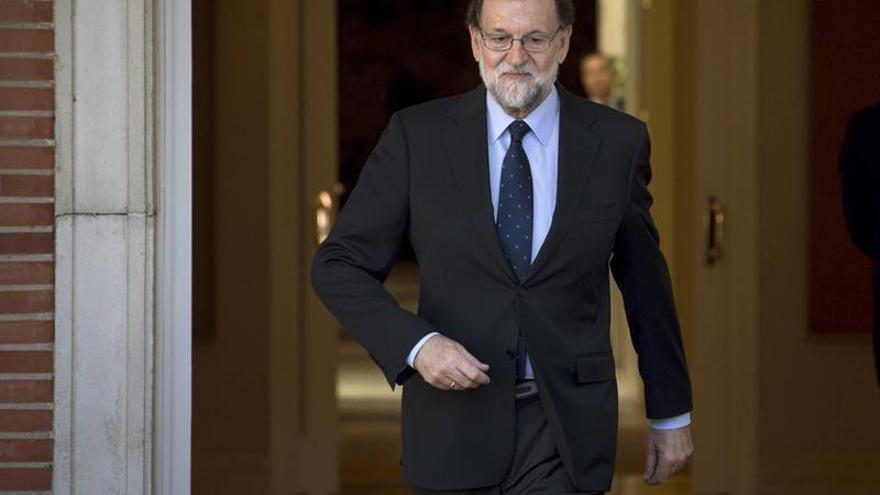 Rajoy prepara su respuesta a la declaración de independencia