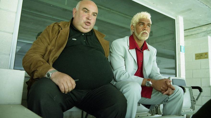 Abel Xavier y Eugenio Prieto, en una visita en 2001.