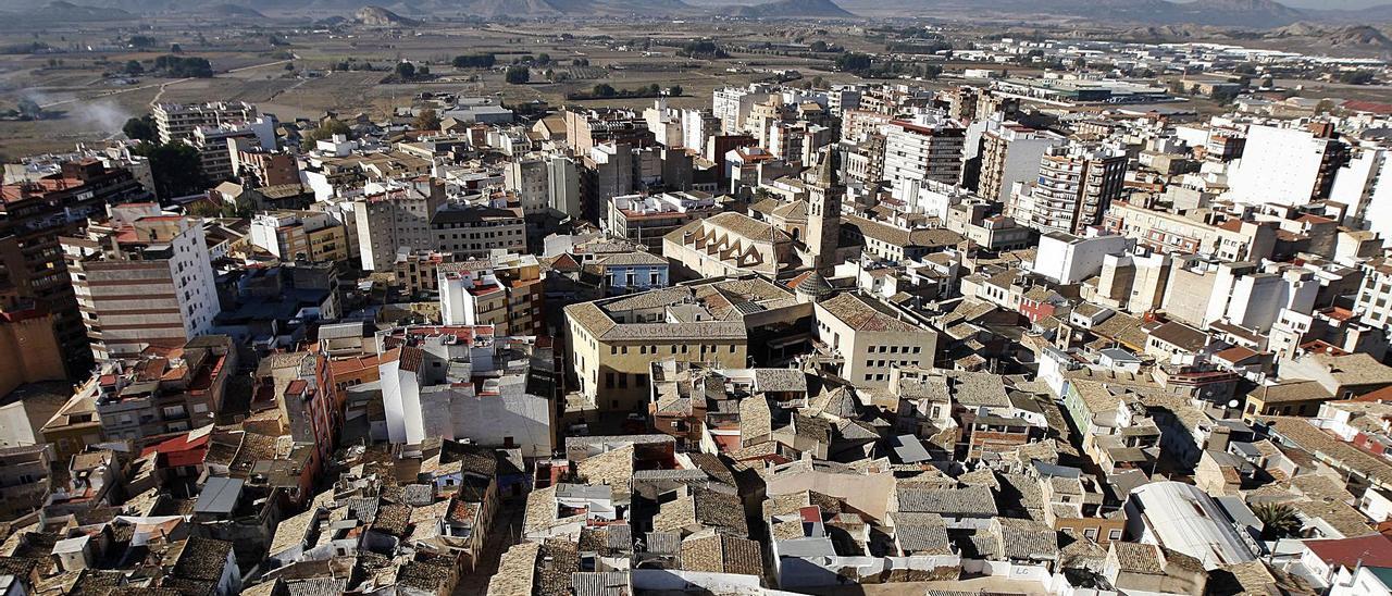 Panorámica del  casco urbano de Villena en una imagen tomada desde el castillo de La Atalaya.