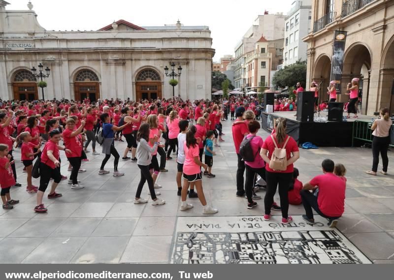 Marcha contra el cáncer de mama en Castellón