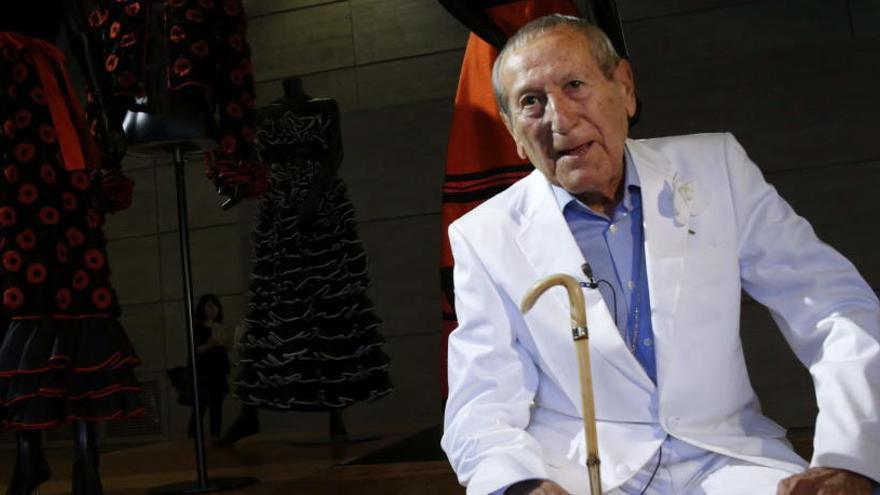 El diseñador Elio Berhanyer fallece a los 89 años